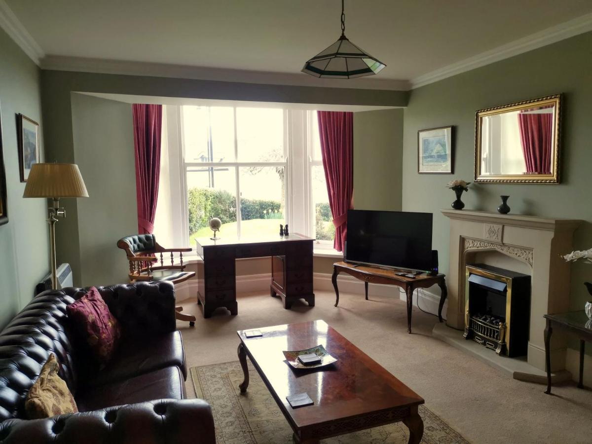 Crown Hill, Grange Over Sands ภายนอก รูปภาพ
